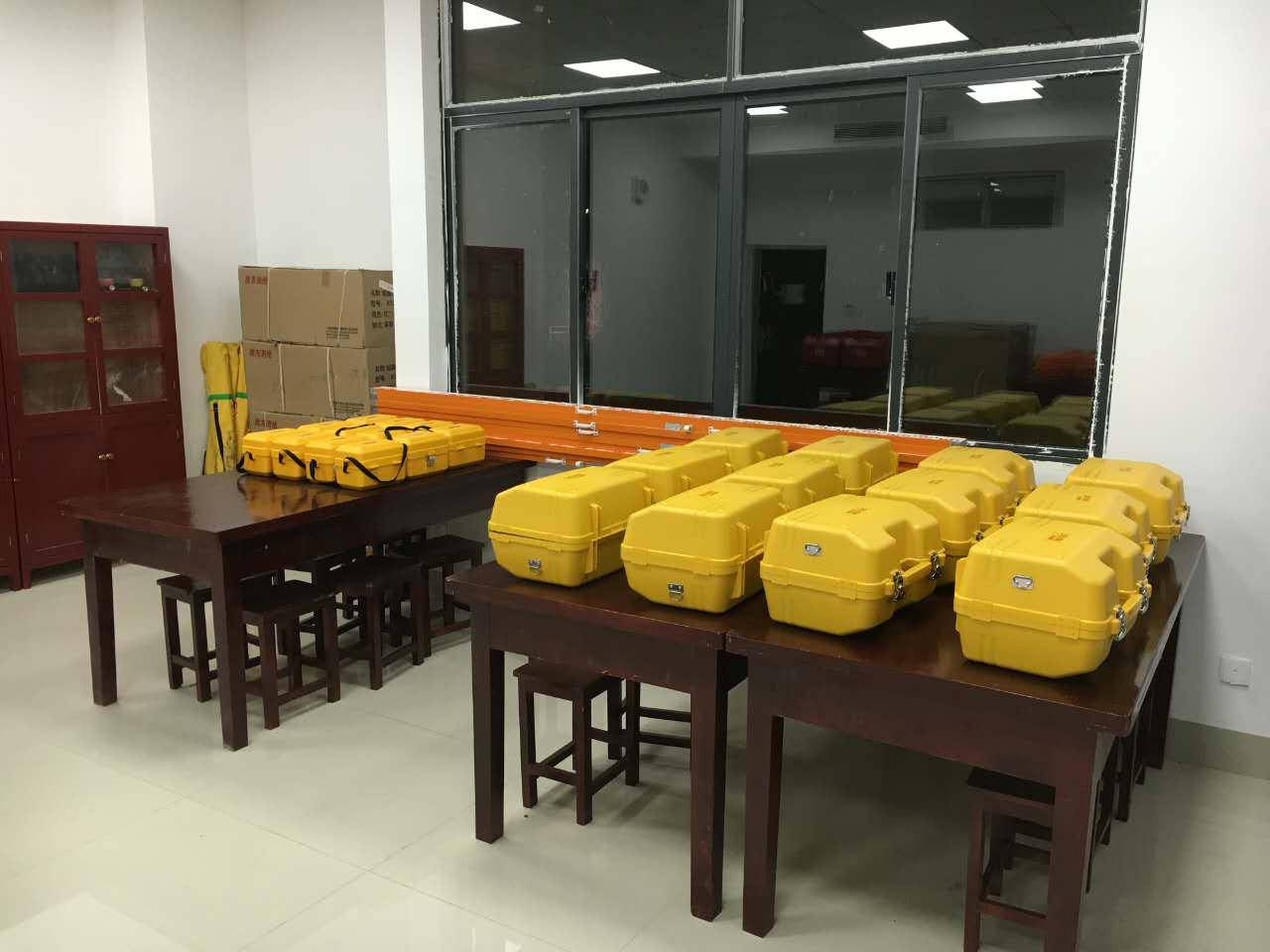 学科专业--实验中心 工程测量实验室.jpg