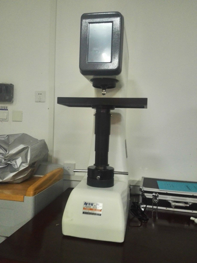 3.HB-3000D型布氏硬度计.jpg