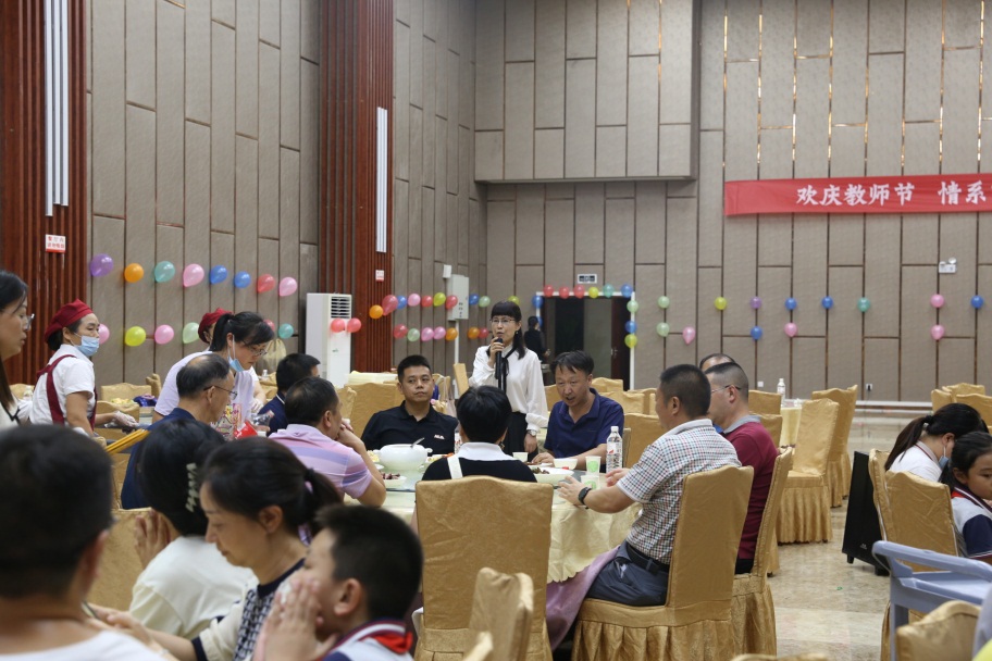说明: C:\Users\lenovo\Desktop\IMG_9319.JPG