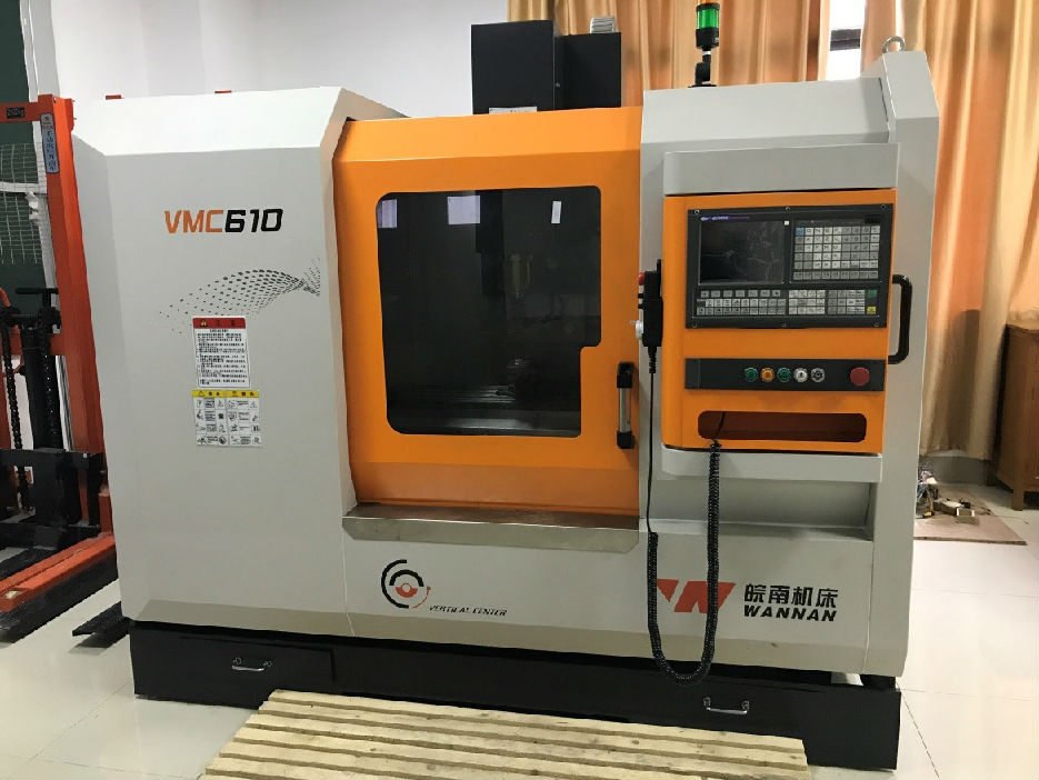 2.VMC610数控铣床.jpg